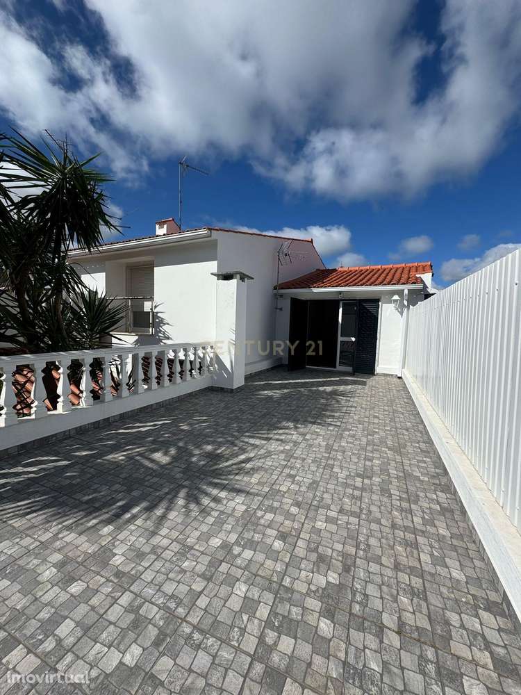 Moradia totalmente renovada em Alvaiázere || Conforto || Tranquilidade - Grande imagem: 3/51