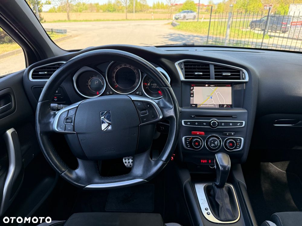 DS Automobiles DS 4 Crossback - 9