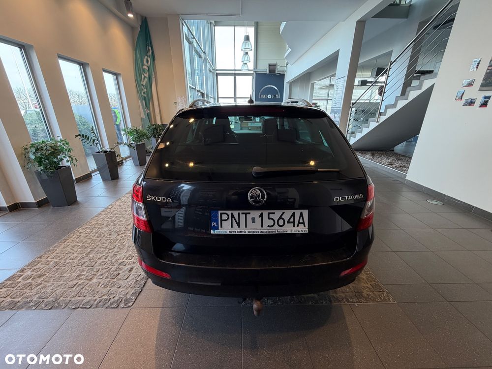 Skoda Octavia 2.0 TDI Ambition - 6