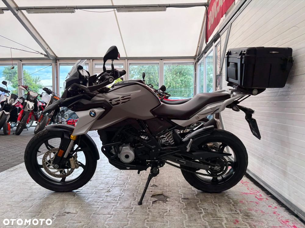 BMW G - 11