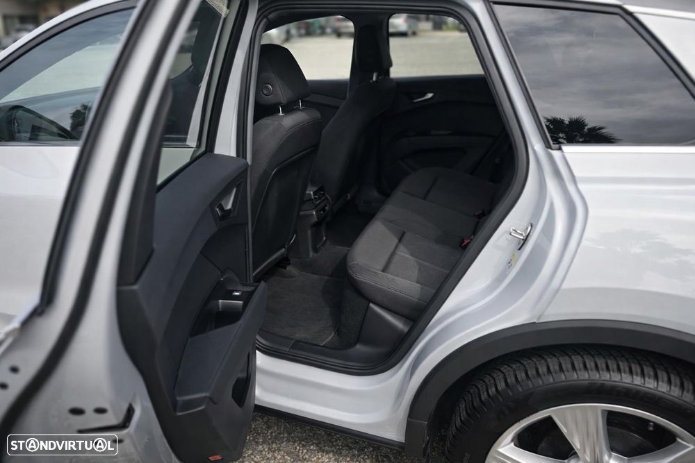 Audi Q4 e-tron 40 - 13