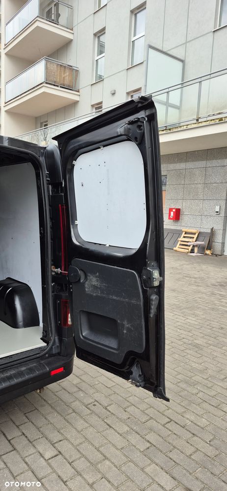 Opel Vivaro L2H1 2,9t Edition - 17