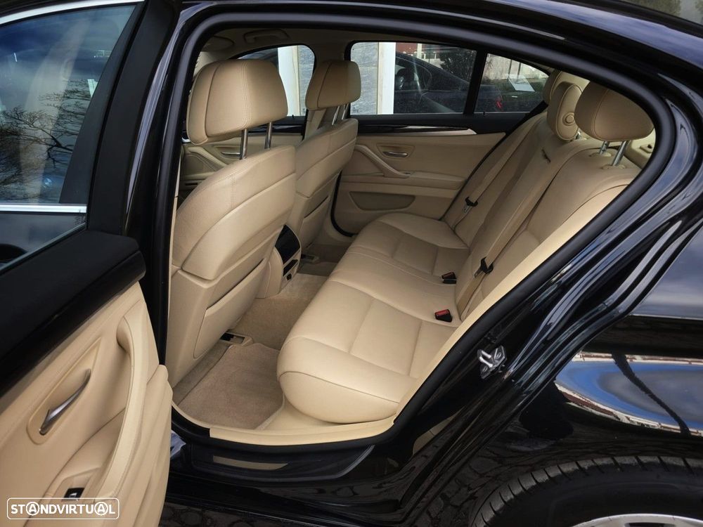 BMW 520 d Line Luxury Auto - 8