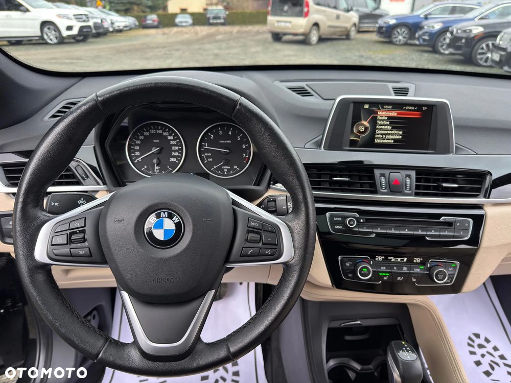 BMW X1 - 26
