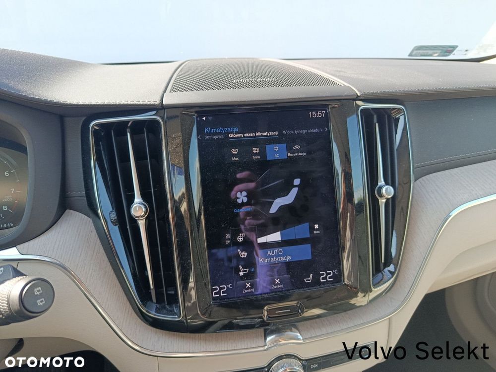 Volvo XC 60 - 22