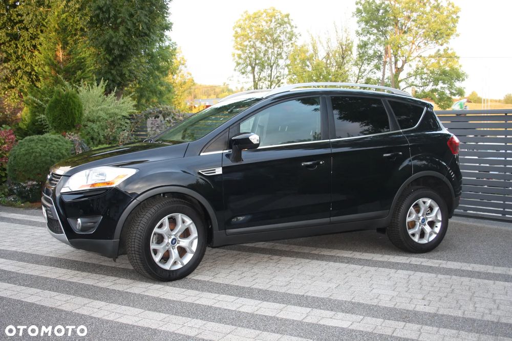 Ford Kuga 2.0 TDCi 2x4 Champions Edition - 1