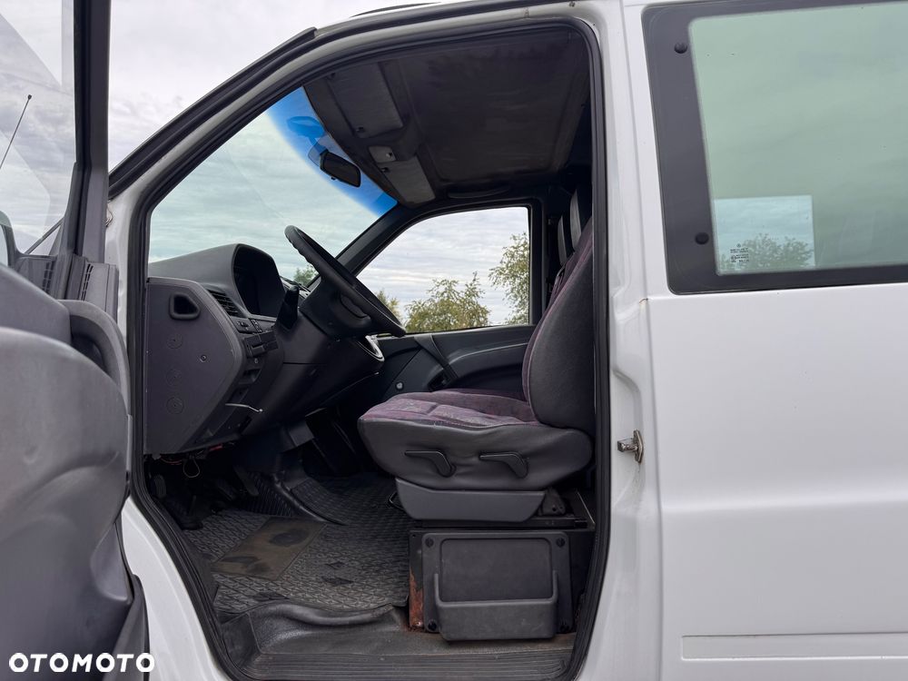 Mercedes-Benz Vito - 10