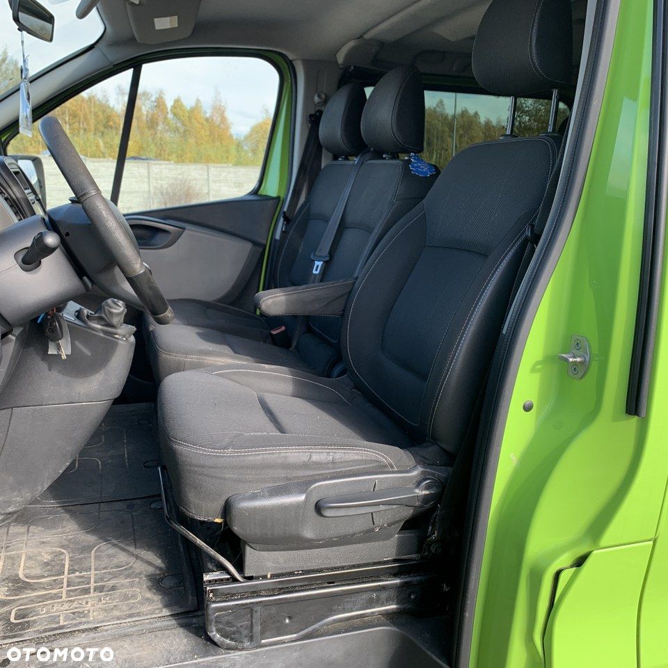 Renault Trafic - 26