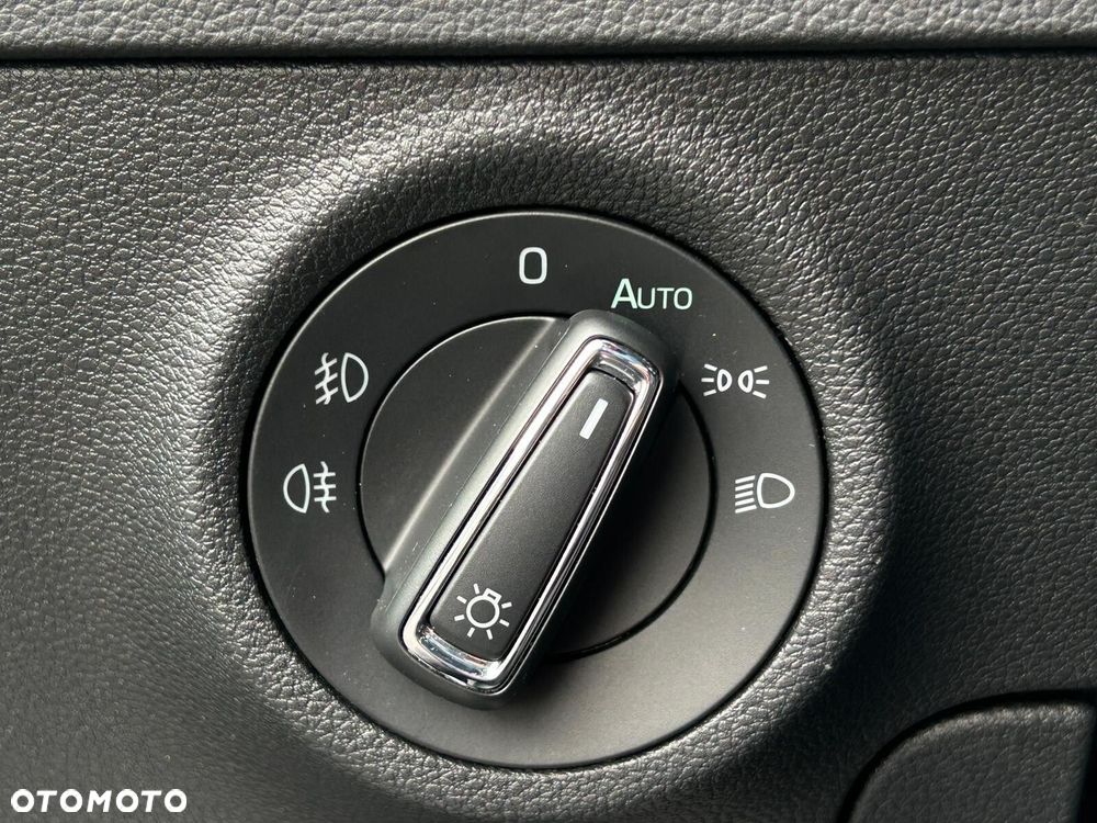 Skoda Karoq 2.0 TDI SCR 4x4 Style DSG - 18