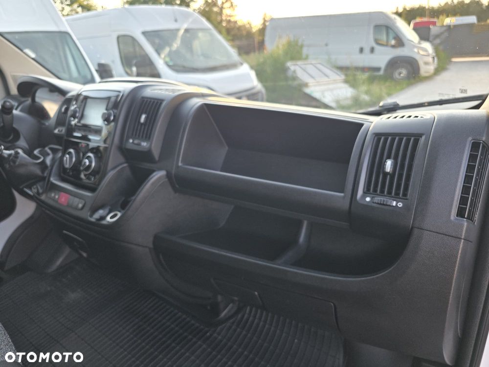 Fiat Ducato L2h2 2.3 140km 2x boczne drzwi Jak Nowy!!! - 30