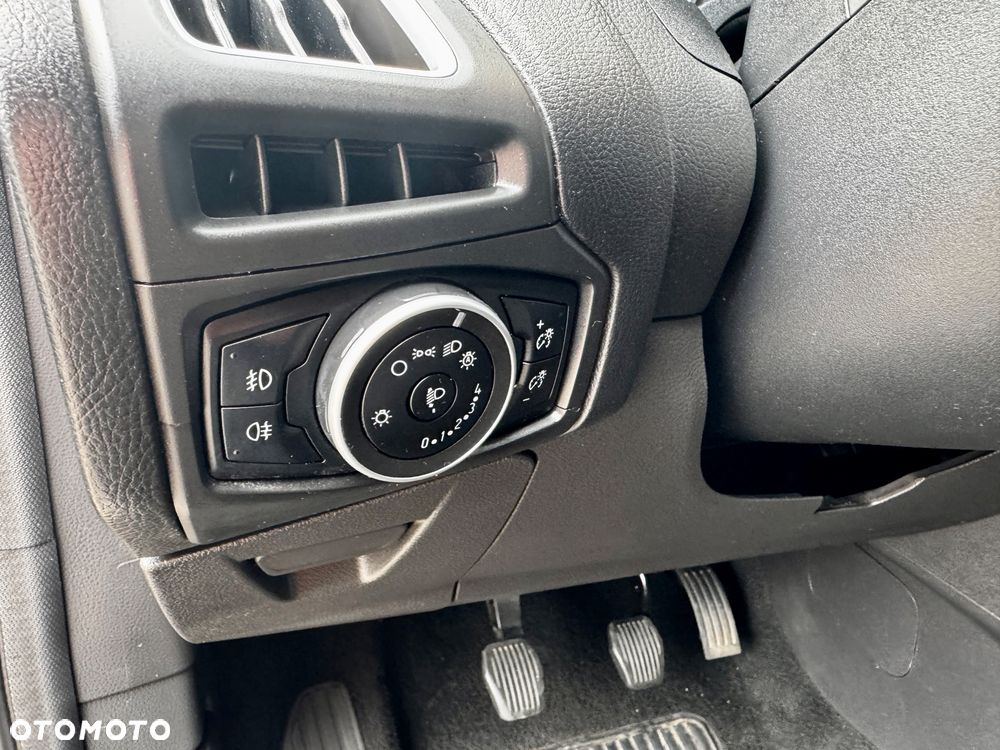 Ford Focus 1.5 TDCi DPF Start-Stopp-System Titanium - 14