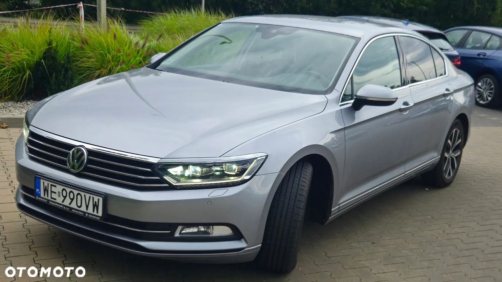 Volkswagen Passat - 15