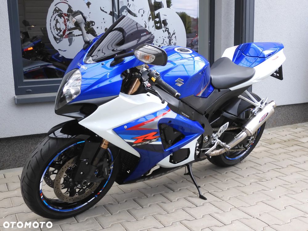 Suzuki GSX-R - 16