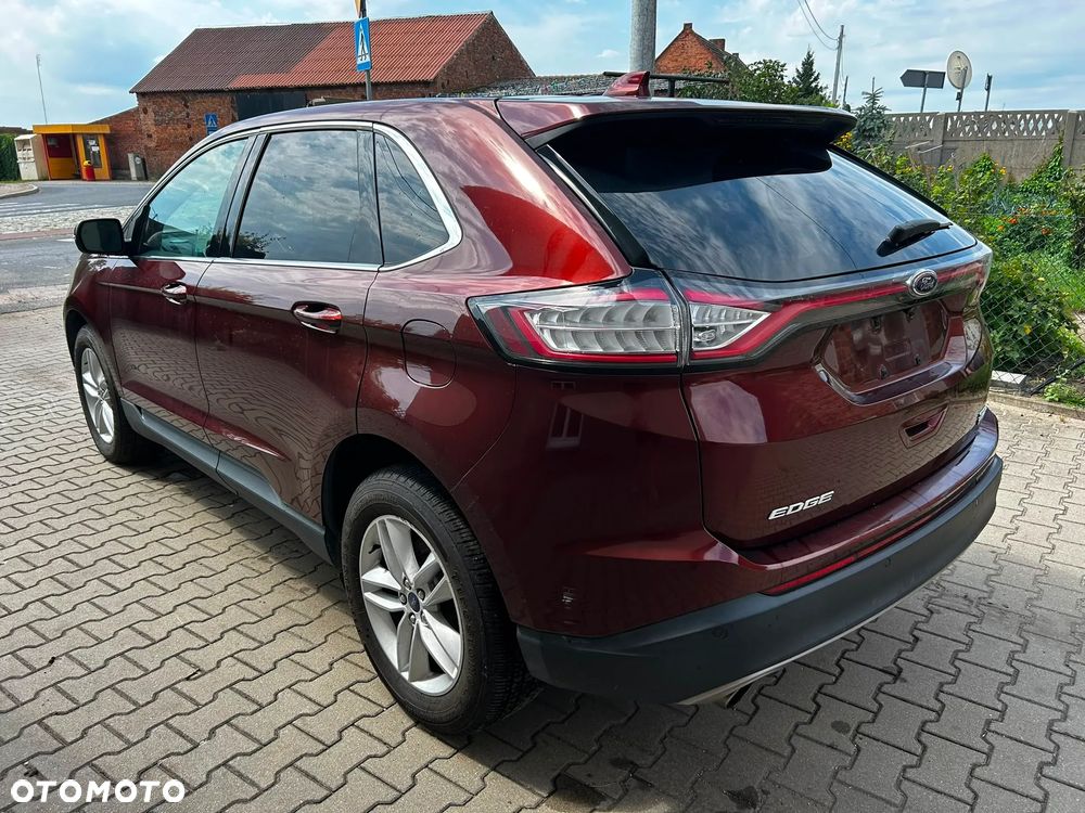 Ford Edge - 7