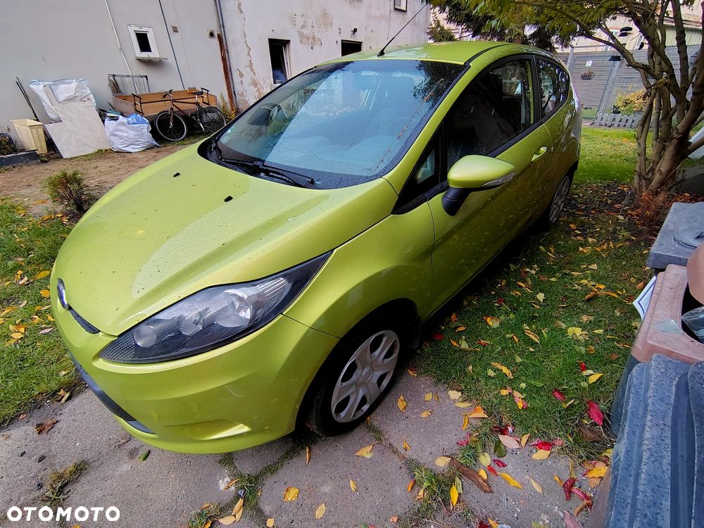 Ford Fiesta 2008 photo 2