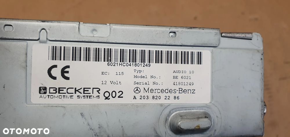 Radio radioodtwarzacz fabryczny Mercedes CLK W209 A2038202286 - 6