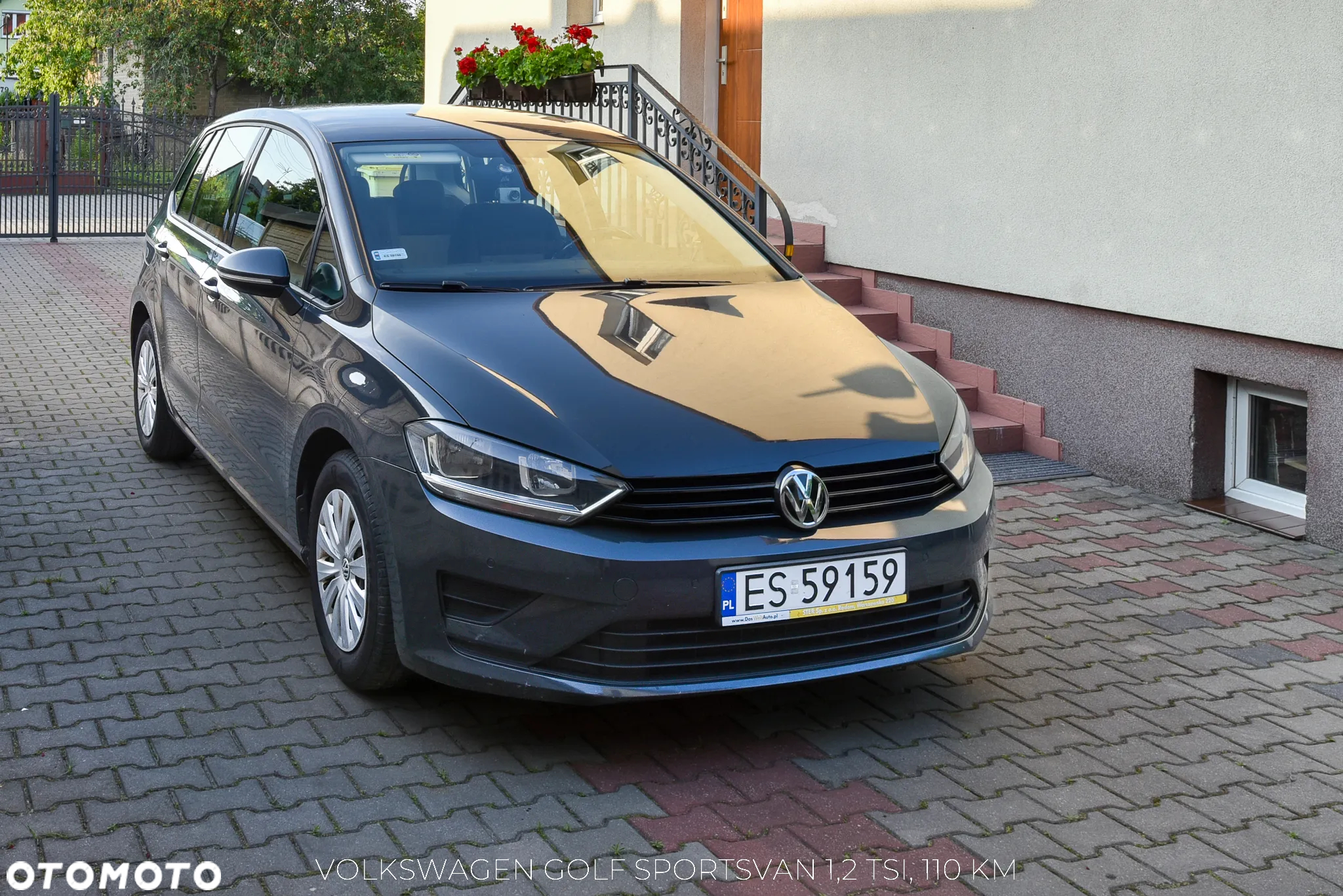 Volkswagen Golf Sportsvan VII SV 1.2 TSI BMT Comfortline - 2