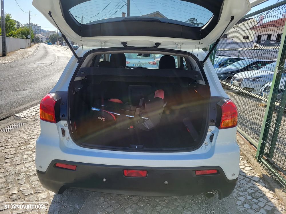 Mitsubishi ASX 1.8 DI-D Intense - 12