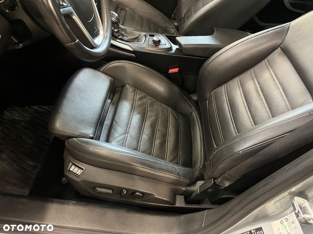 Opel Insignia 2.0 CDTI EcoFLEX Cosmo - 13