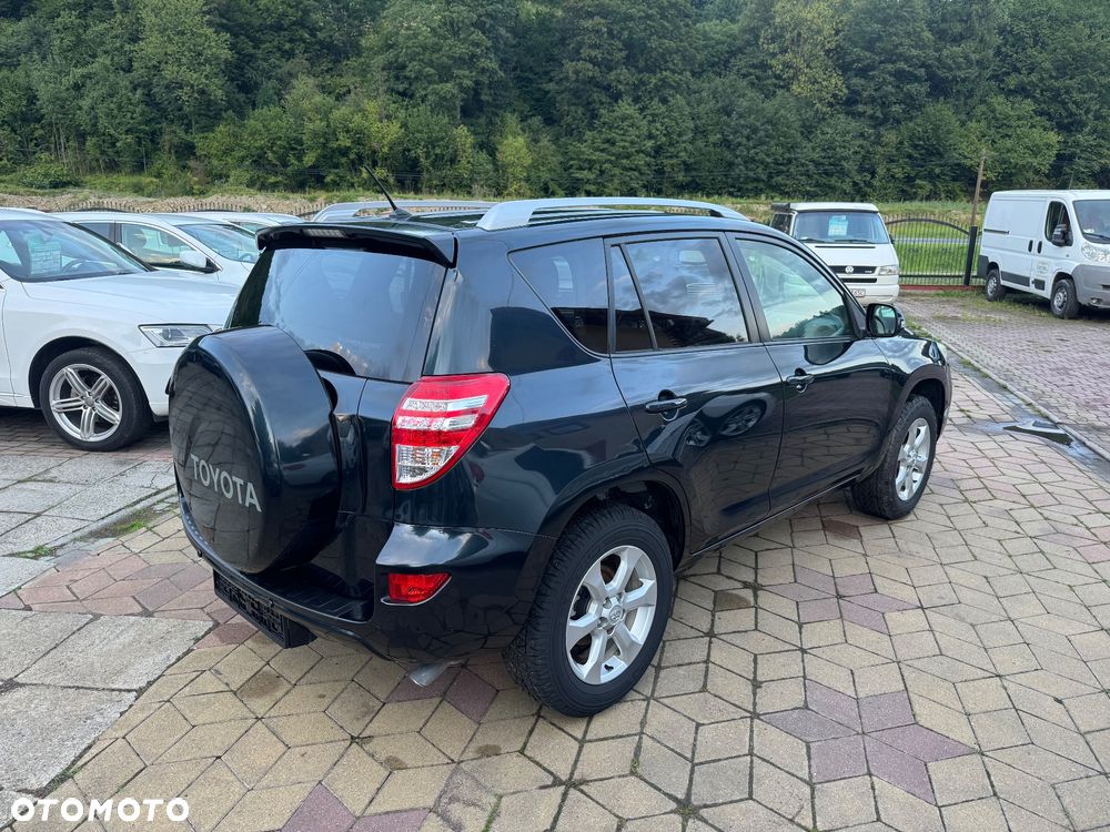 Toyota RAV4 - 5