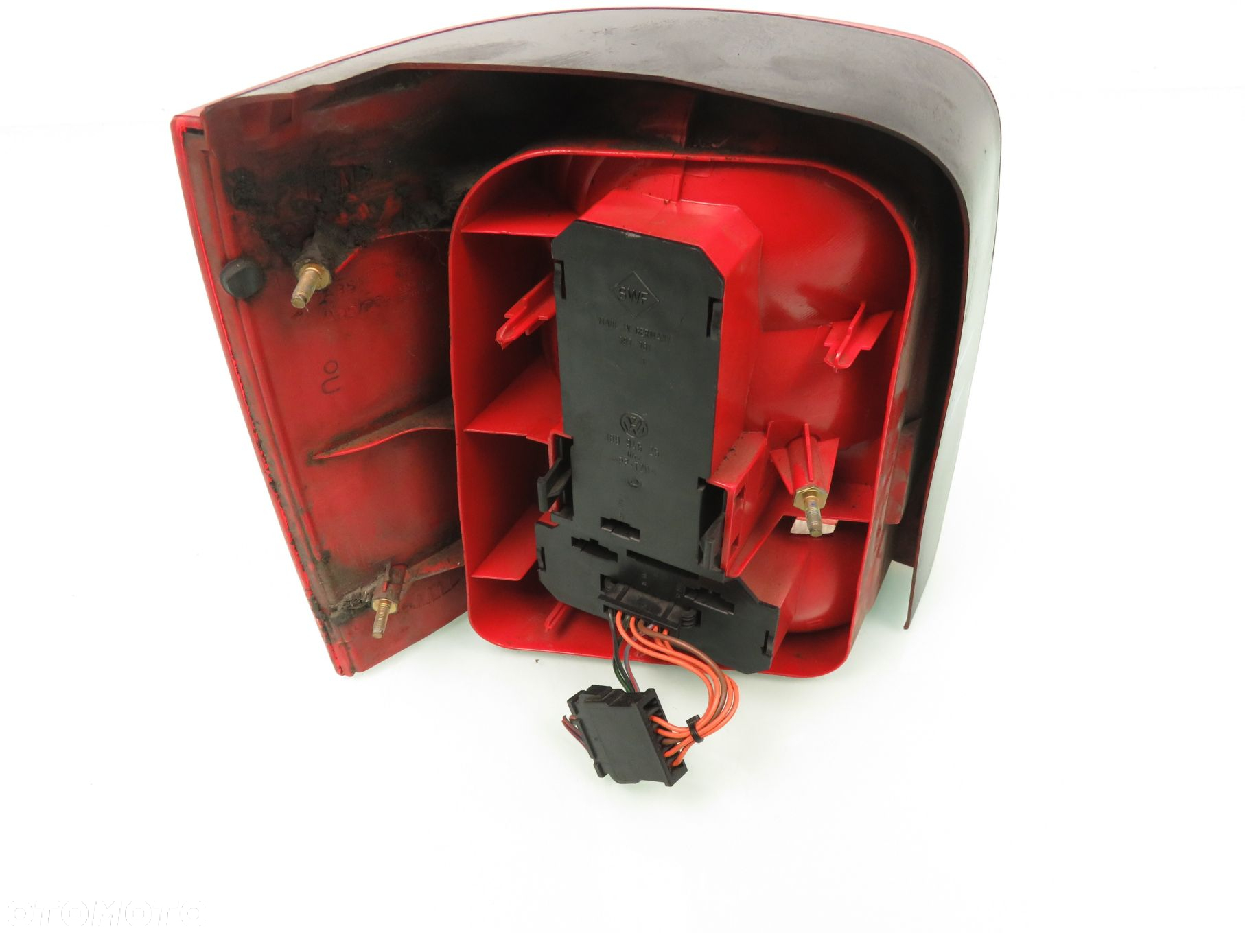 LAMPA PRAWA TYLNA VW PASSAT B5 KOMBI 3B9945112F 3B9945257 - 5