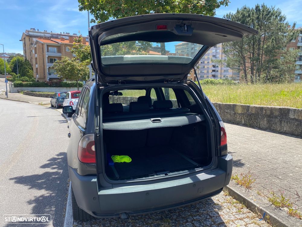 BMW X3 2.0 d - 12
