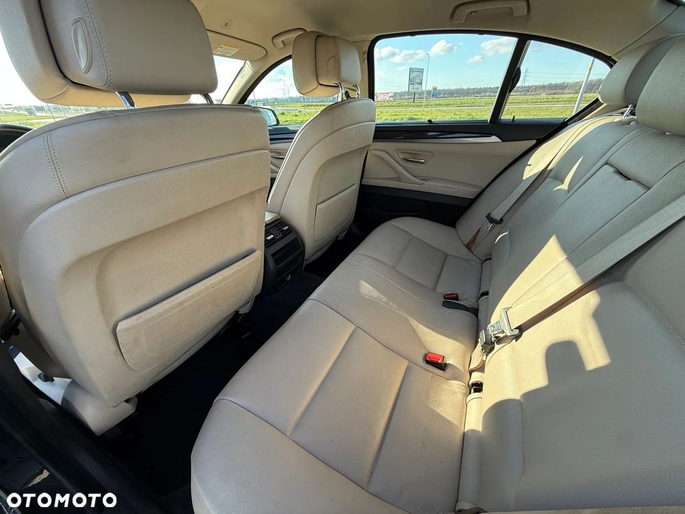 BMW Seria 5 - 11
