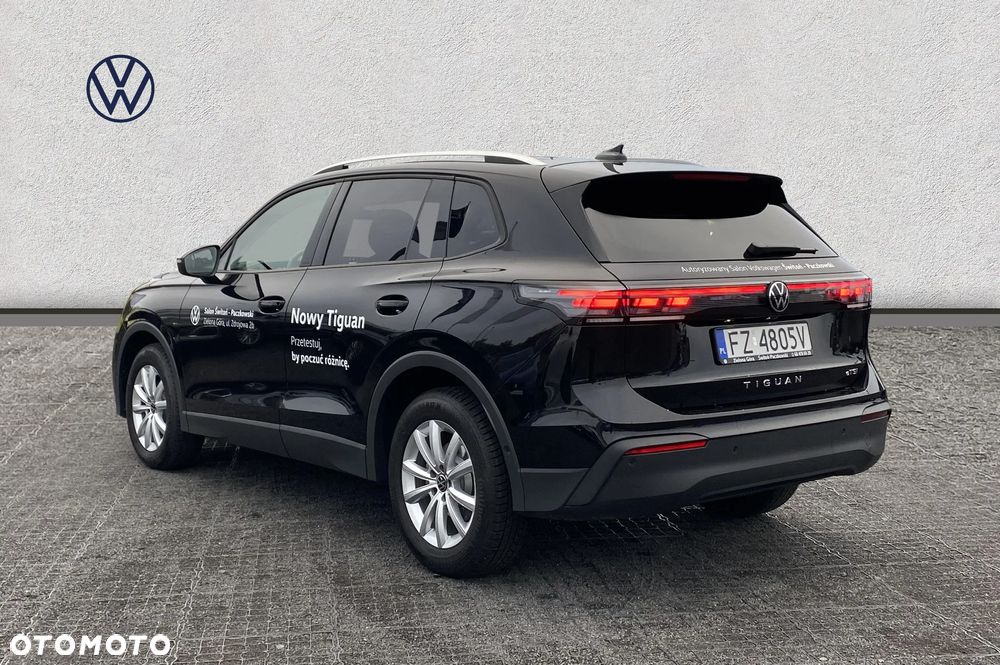 Volkswagen Tiguan - 3
