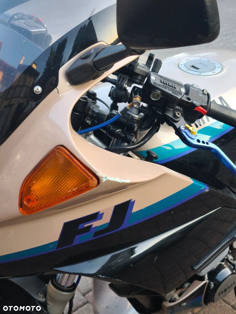 Yamaha FJ - 33