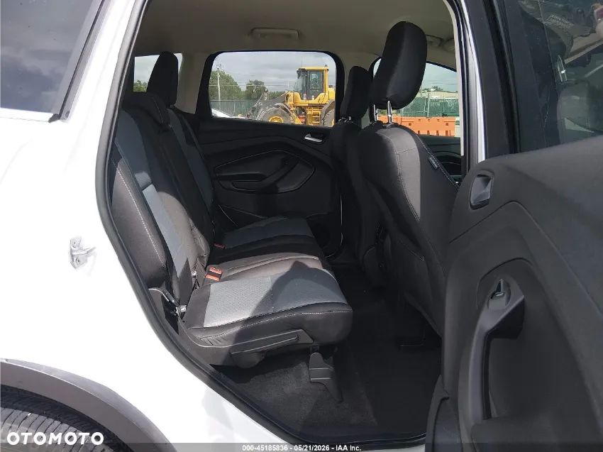 Ford Escape - 10