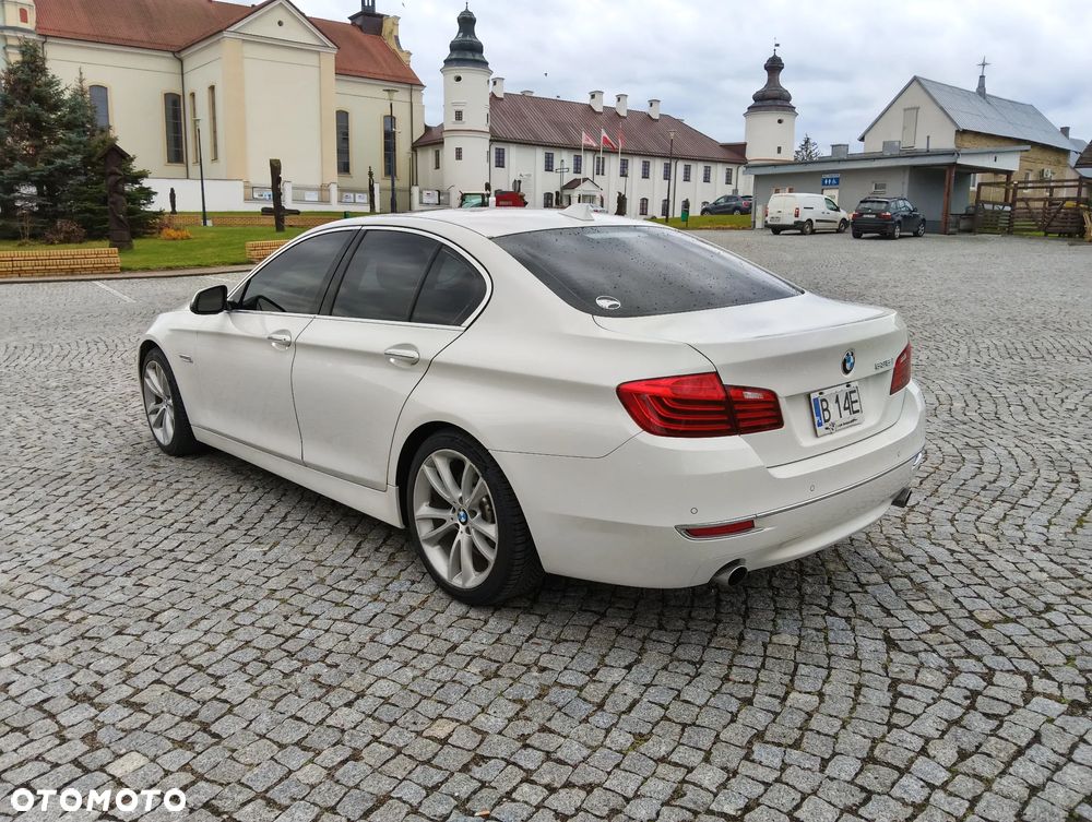 BMW Seria 5 535i Sport-Aut - 8