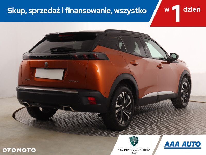 Peugeot 2008 - 7