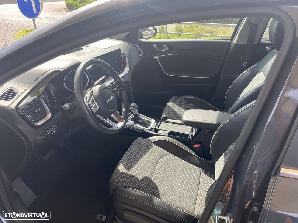 Kia XCeed - 18