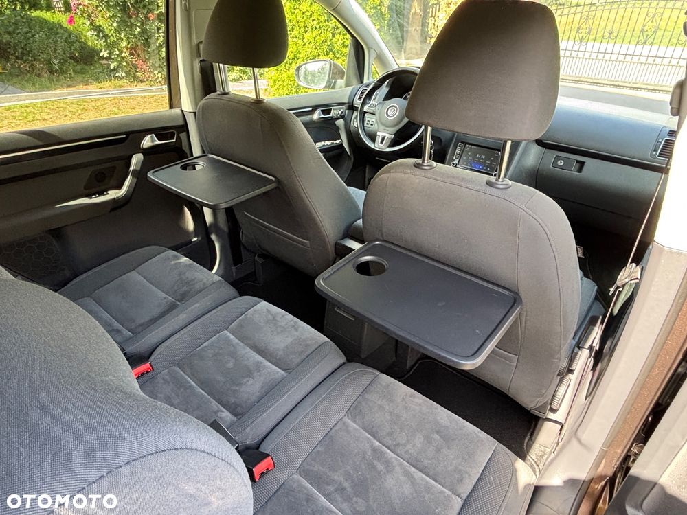Volkswagen Touran 2.0 TDI DPF BlueMotion Technology Comfortline - 37