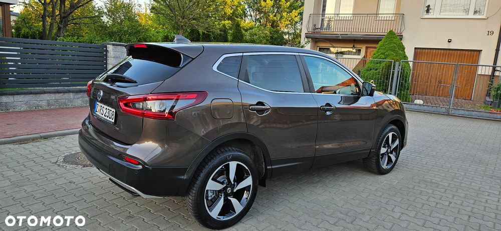 Nissan Qashqai 1.3 DIG-T DCT TEKNA+ - 8