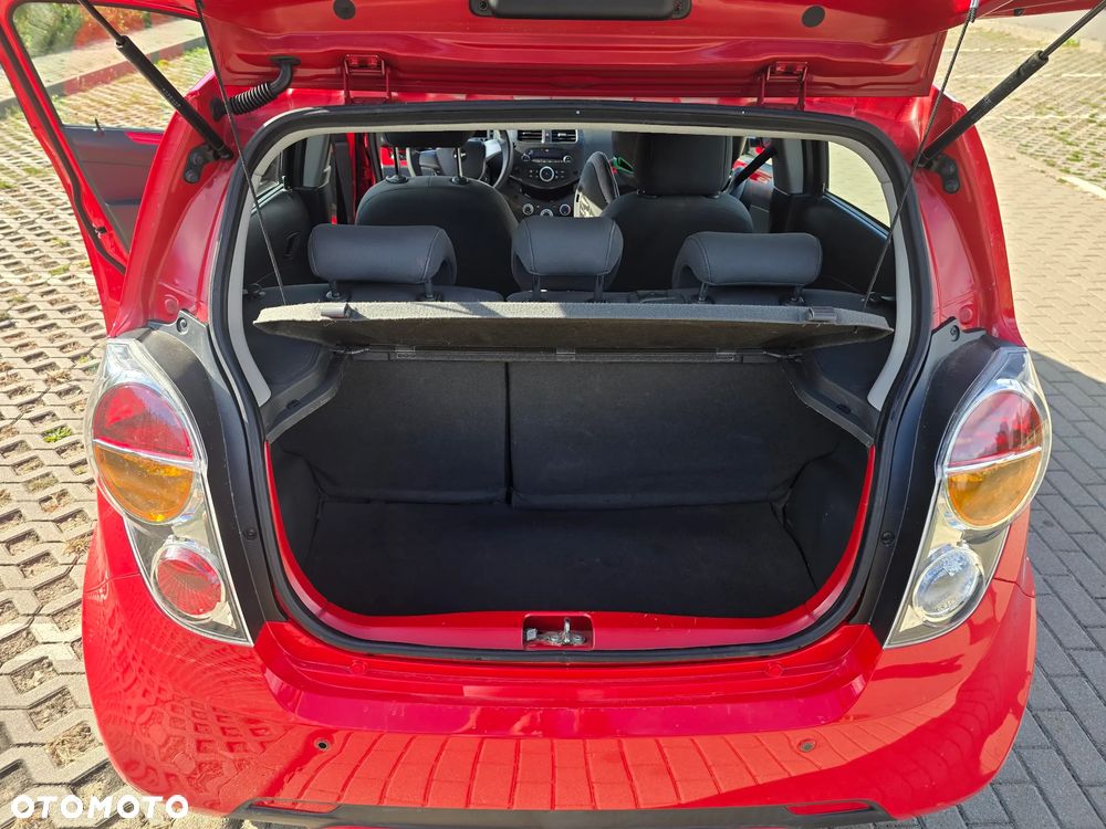 Chevrolet Spark 1.2 LT - 12