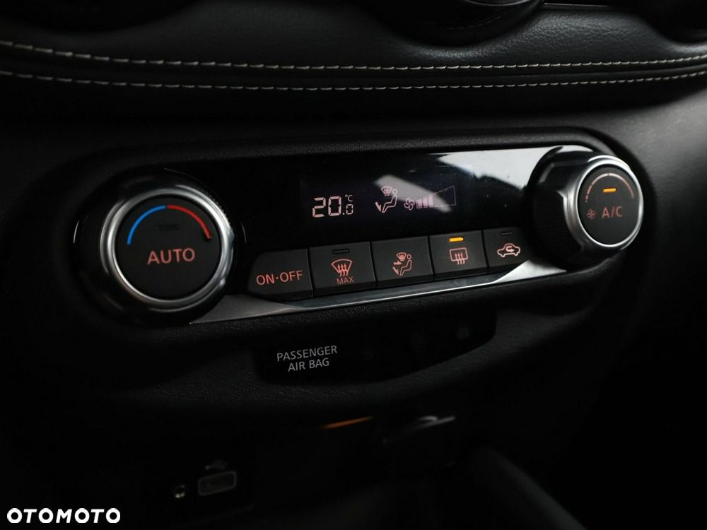 Nissan Juke 1.0 DIG-T N-Connecta - 27