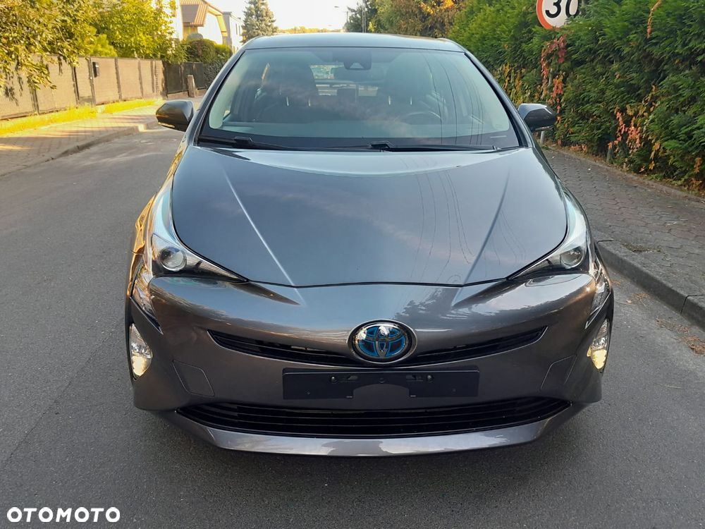 Toyota Prius - 2