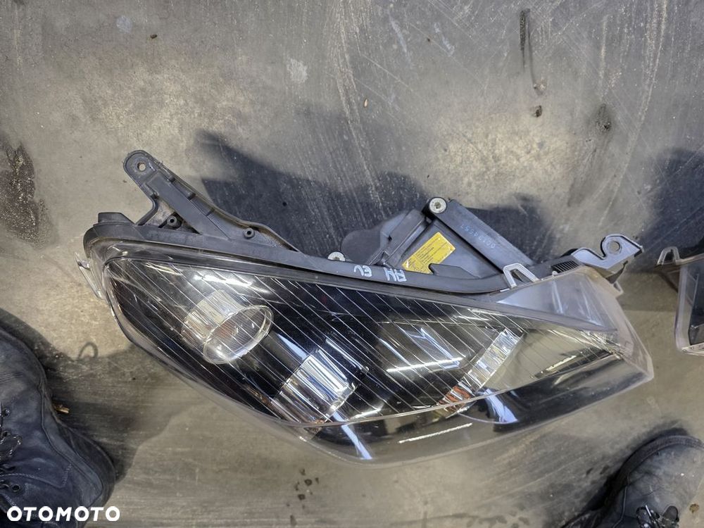 OPEL ASTRA H 3 III REFLEKTOR BI-XENON LEWY + PRAWY EUROPA KOMPLET - 2