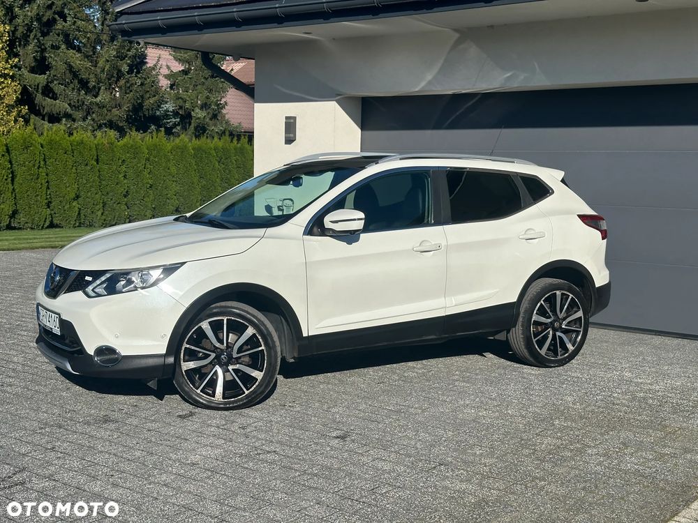 Nissan Qashqai 1.6 DIG-T TEKNA+ - 3