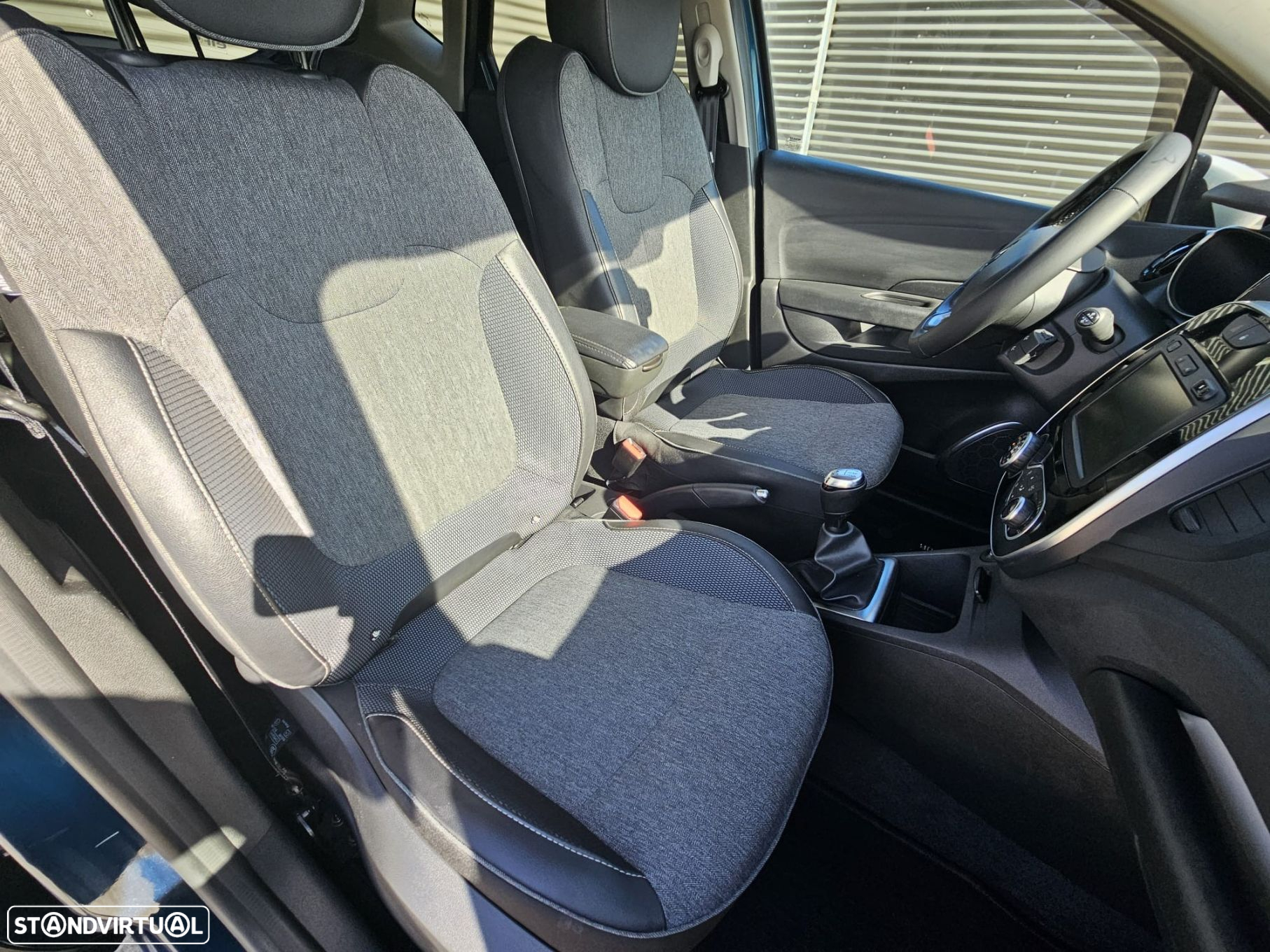 Renault Captur 0.9 TCE Exclusive - 22