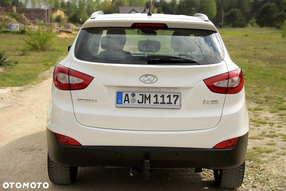 Hyundai ix35 1.6 2WD Fifa World Cup Edition - 6