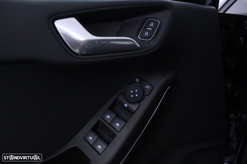 Ford Fiesta 1.0 EcoBoost MHEV ST-Line X - 20