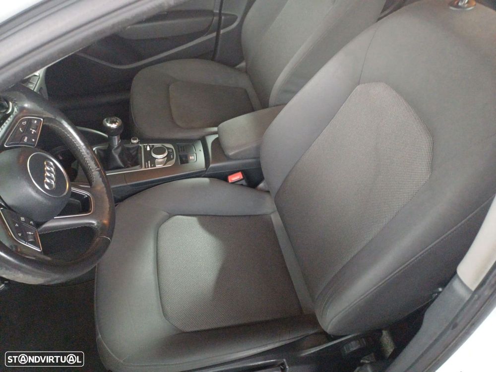 Audi A3 Sportback 1.6 TDI - 7