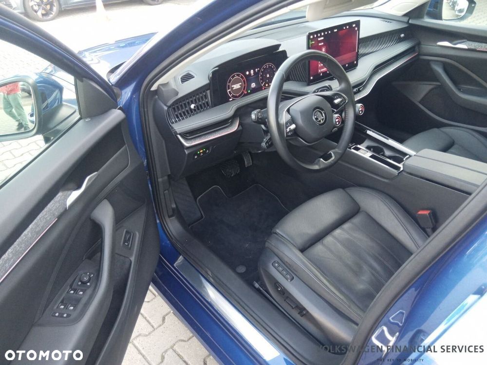 Skoda Superb 2.0 TDI SCR Selection DSG - 8
