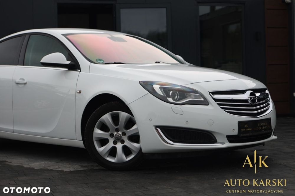 Opel Insignia 1.4 T Cosmo S&S - 12