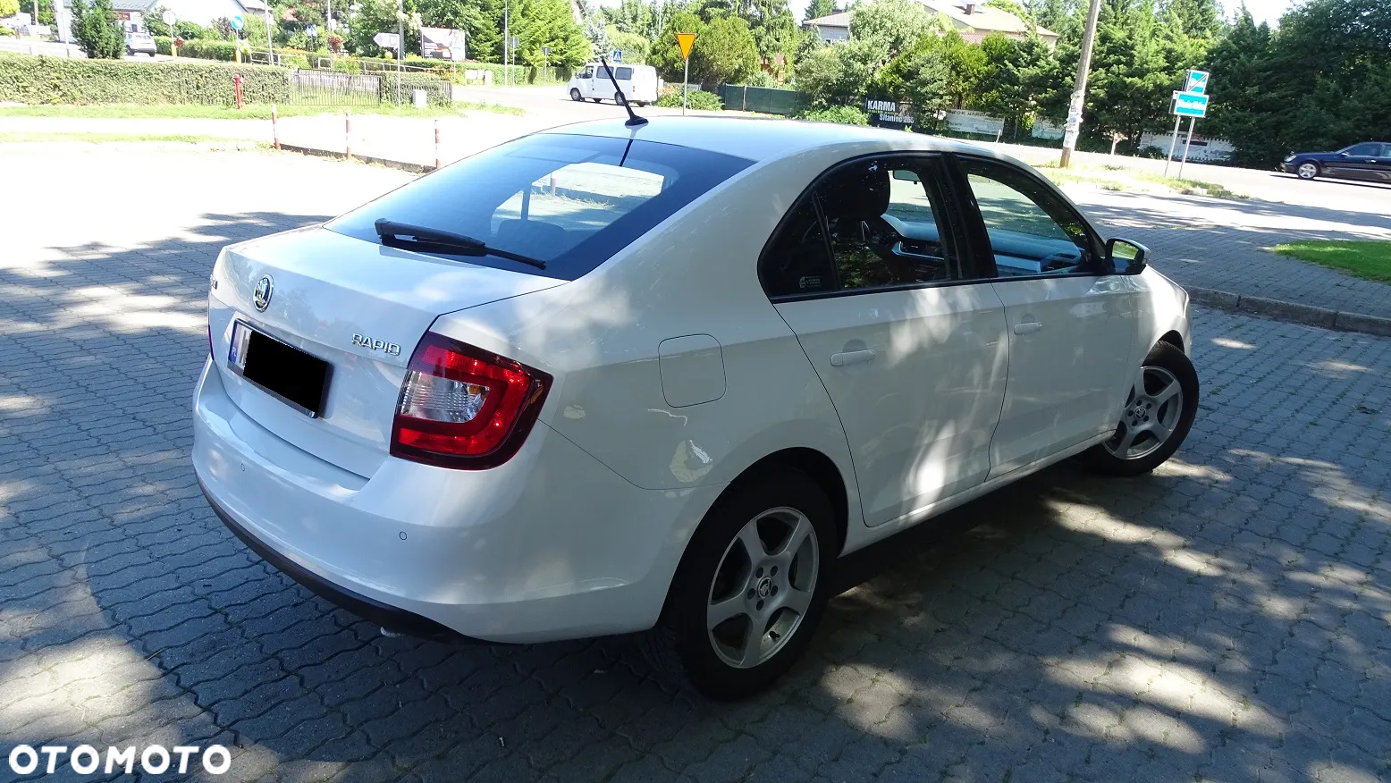 Skoda RAPID 1.0 TSI Ambition - 2
