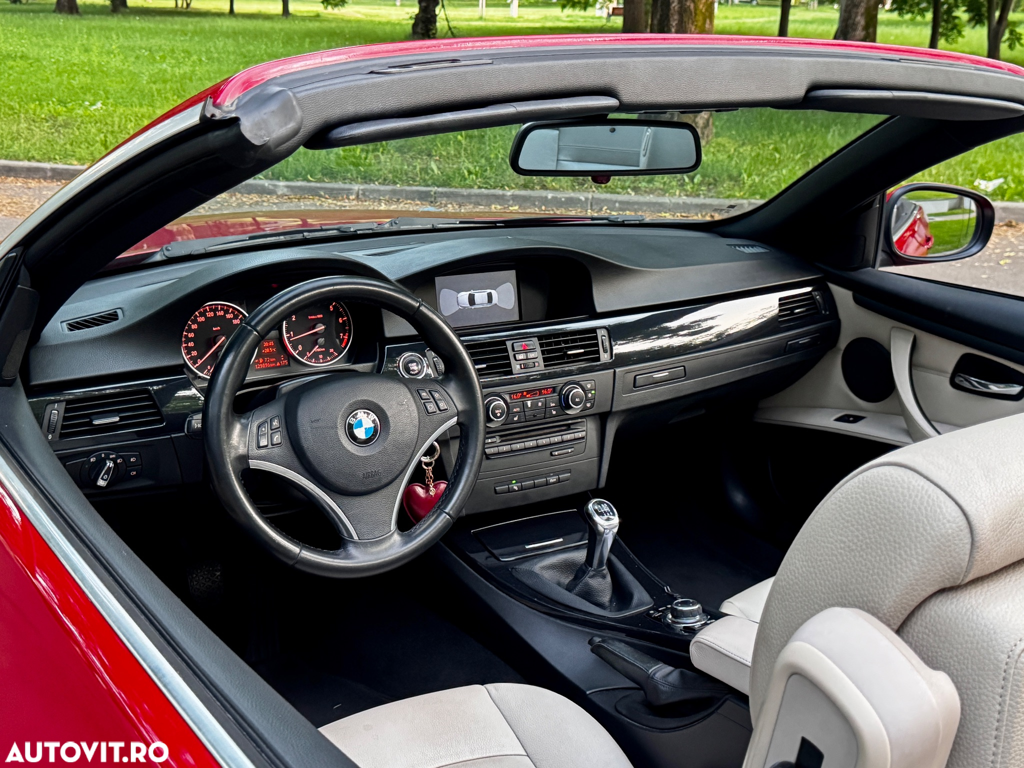 BMW Seria 3 318i - 5