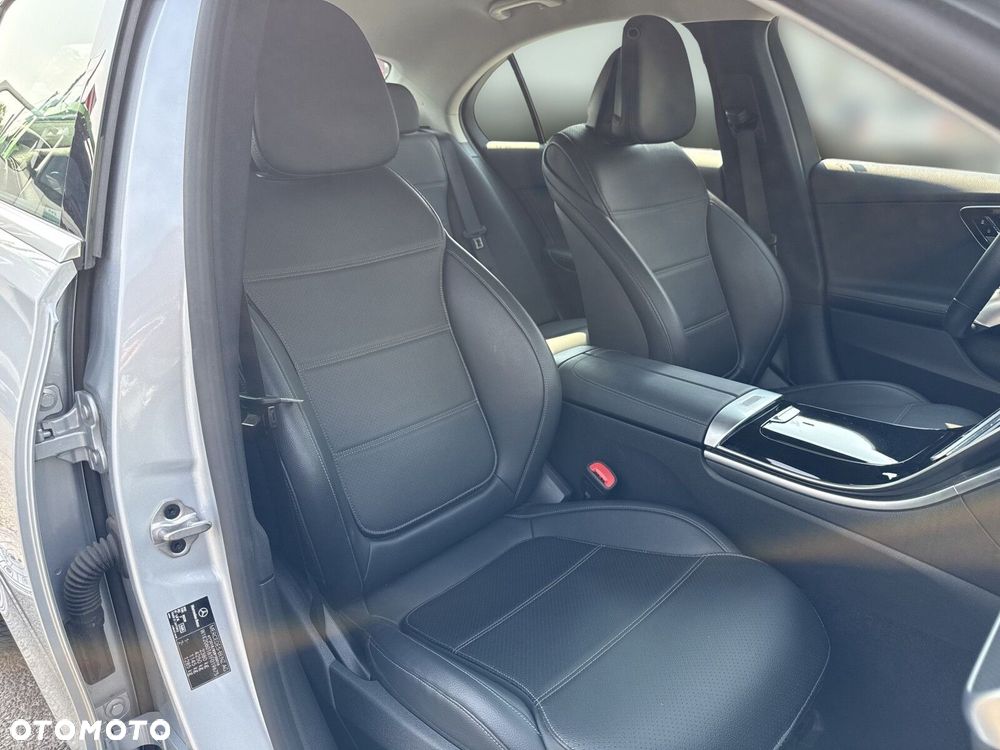 Mercedes-Benz Klasa C 220 d mHEV Avantgarde - 19