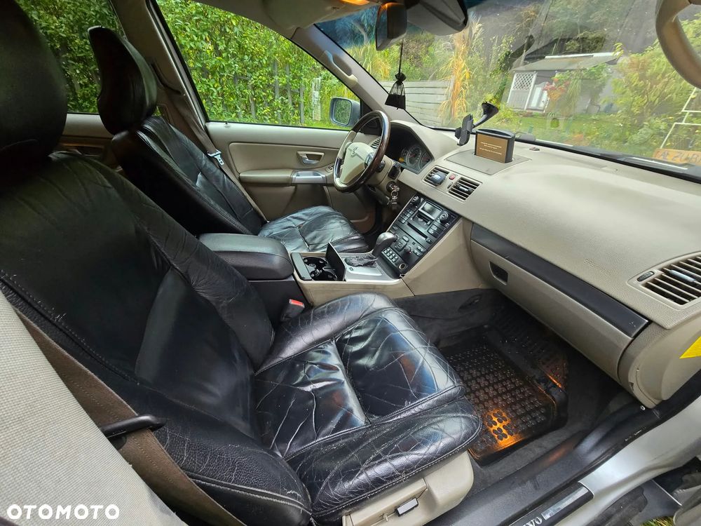 Volvo XC 90 - 19